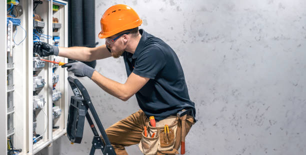 Best Industrial Electrical Services  in Shelton, CT